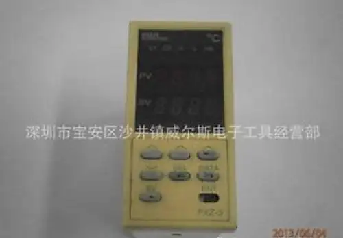 Controllore di temperatura Fuji PXZ5TAY1-1Y000 AC100-240V in buona qualità