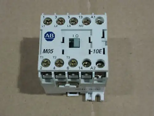 Allen Bradley 100-M05Nd3 120VAC contactor mini