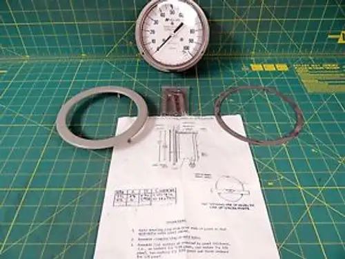 Moeller Inst. P/N Mil-G-18997 Dial Indicating Pressure Gauge 0-100 Psig