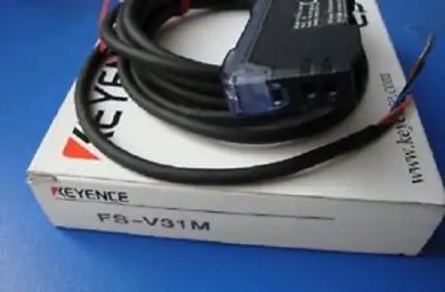 Keyence FS-V31M Fiber Sensor Amplifier