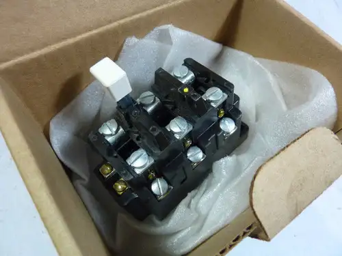Allen Bradley 815-Bov3 Overload Relay 3 Pole Size 1