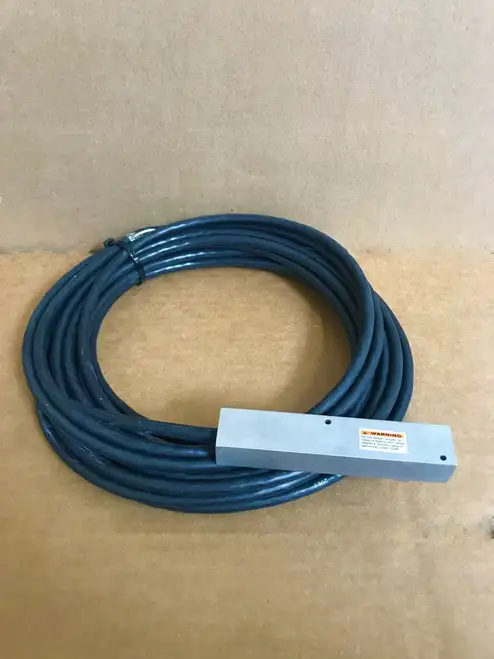 Allen-Bradley 440N-H02087 Guardmaster Magnetic Guard Switch Gs2