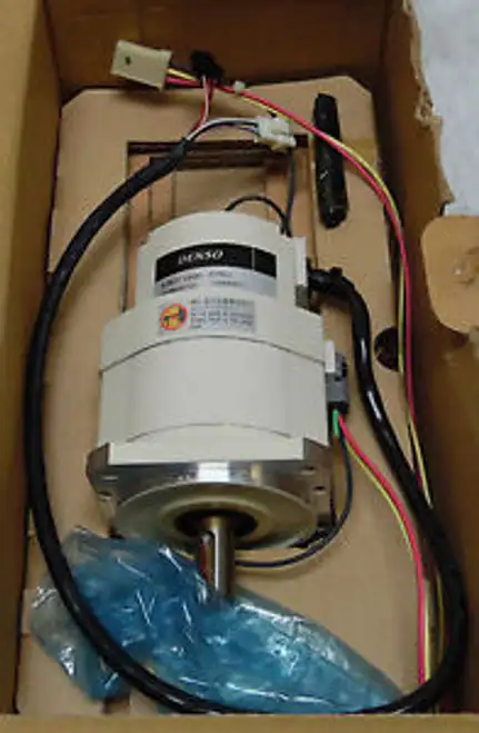 New Denso 3Rd Axis Robot Servo Motor Mqm042T2U 410622-0890