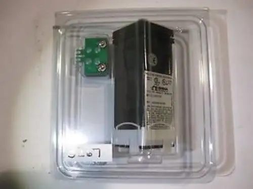 Omega Cn76130 Temperature Controller-New