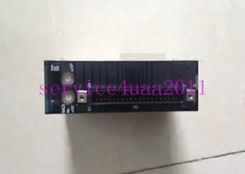 Omron CJ1W-NC133 2 módulo PLC