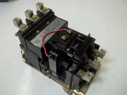 500F-Dod930 Allen Bradley Relays