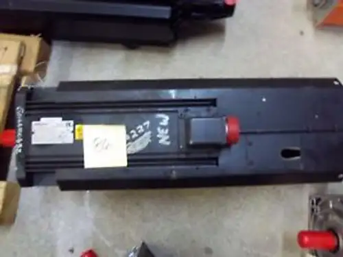 REXROTH INDRAMAT MOTOR 2AD100C-B050B2-AS01/S01