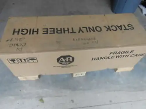 1 Allen Bradley 1336-Fb060 1336Fb060-Aaen 1336-Fb060-Aaen 60 PS Antrieb 460V