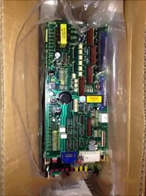 FANUC A06B-6057-H005 伺服放大器