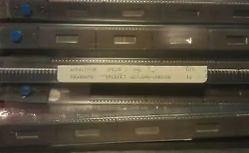 EPROM Intel D27C040-200V10 - 512Kx8 - 33pcs