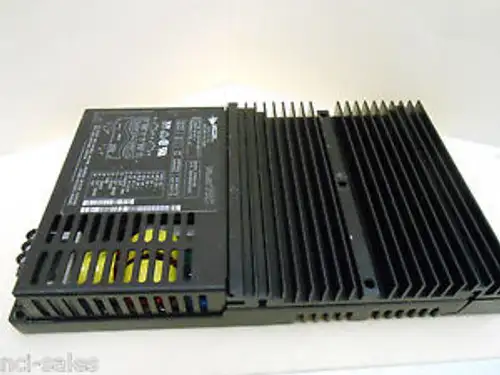 VICOR FLATPAC VI-PU3J-CUU 24/36 VDC 200 WATT STROMVERSORGUNG