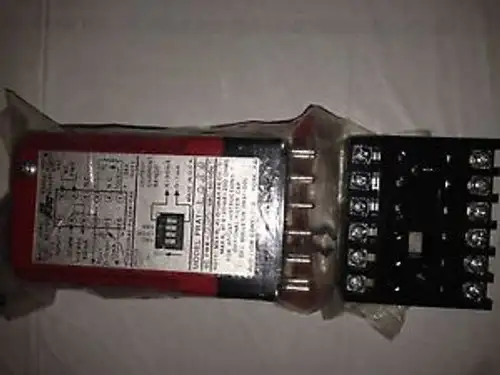 Red Lion Controls PRA1-1022 230 VAC 50/60 HZ měnič frekvence pulzů