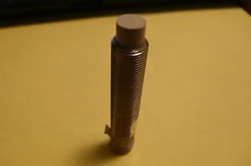 Omron E2E2-X5MB1-M1 Inductive Proximity Sensor