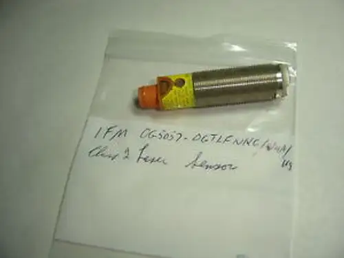 IFM EFECTOR OG5057-OGTLFNKG/W4A/US PHOTOELECTRIC SENSOR W/ LASER LIGHT