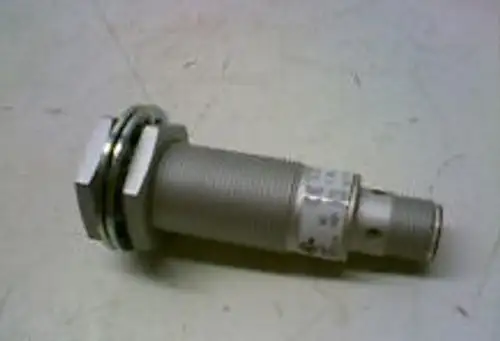 BALLUFF BES 516-326-SA96-S4-W SENSOR 10-30VDC 200MA BES02JF