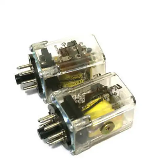 2 SIGMA INSTRUMENTS 50R01-110DC RELAYS 50R01110DC