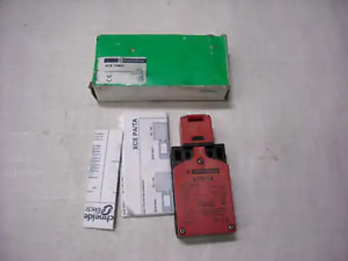 XCS-TA893Safety SwitchTelemecanique