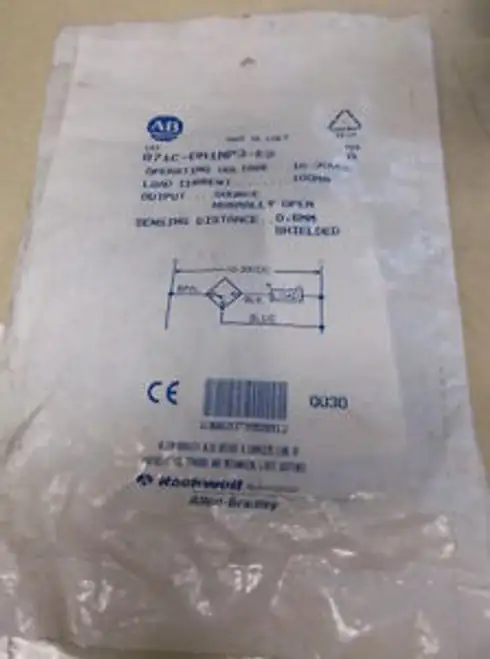 Allen Bradley 871C-Dm1Np3-E2 Proximity Switch