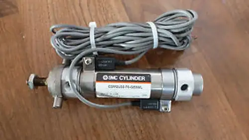 SMC PNEUMATIC CYLINDER CDM2U32-70-G59WL w/ D-G59W SENSOR