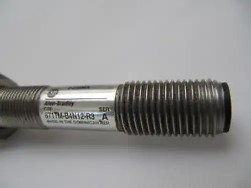 Allen-Bradley Inductive Proximity Sensor 871Tm-B4N12-R3 Ser A