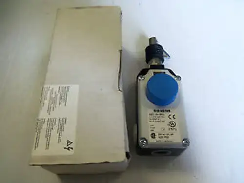 SIEMENS EMERGENCY STOP PULLWIRE SWITCH 3SE7 120-1BF00 6A 6 A AMP 300V