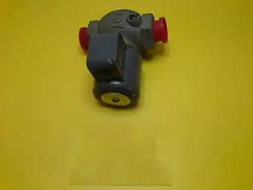 HONEYWELL SOLENOID ACTIVATED GAS VALVE NNB V4036A-1035-1 W/ 1 PORTS