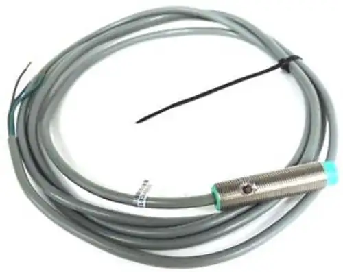 PEPPERL & FUCHS 026579 NJ4-12GM50-WS INDUCTIVE SENSOR
