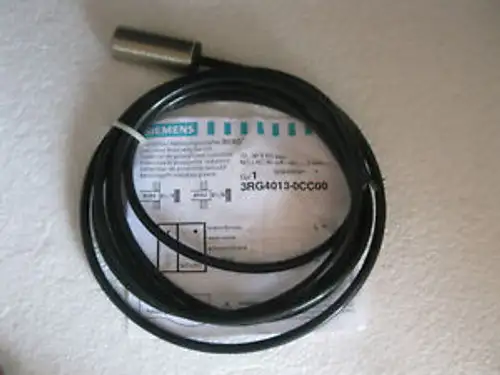 Siemens Inductive Proximity Switch 3RG4013-0CC00