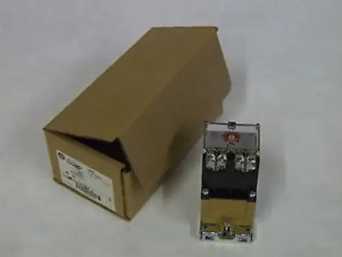 700-Pk400Da1 Control Relay Allen Bradley