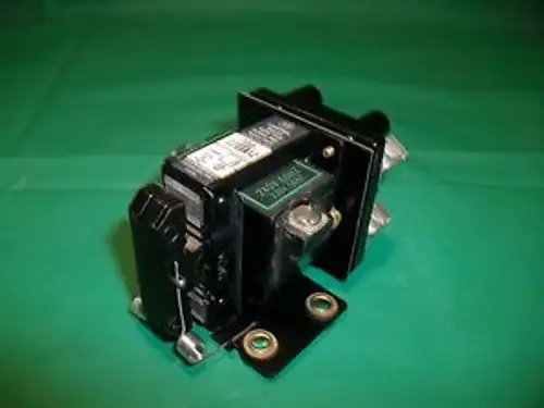 Allen-Bradley 700-C200A12 Control Relay W/ Coil