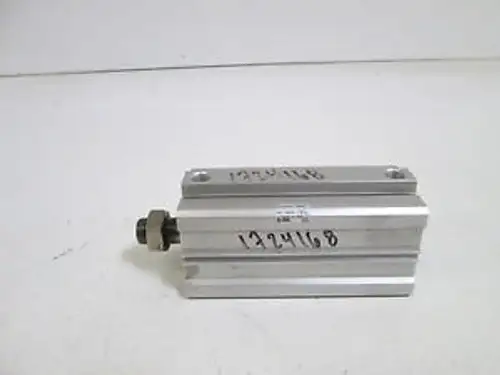 SMC CDQ2A50-100DM 氣缸