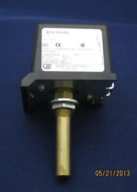 United Electric B54-15696 721T-63 Temperature Control