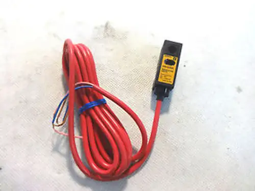 OMRON E3S-2LB41 12 TO 24VDC PHOTOELECTRIC SWITCH
