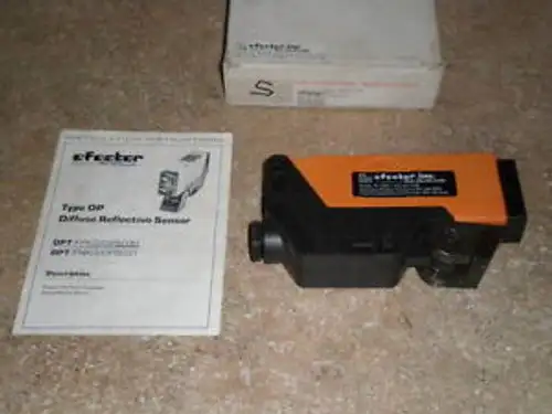 Opto Efector OP5030/OPT-FPKG/3M Reflective Sensor