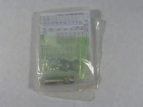 Omron E2E-X8MD1-M1G Proximity Switch