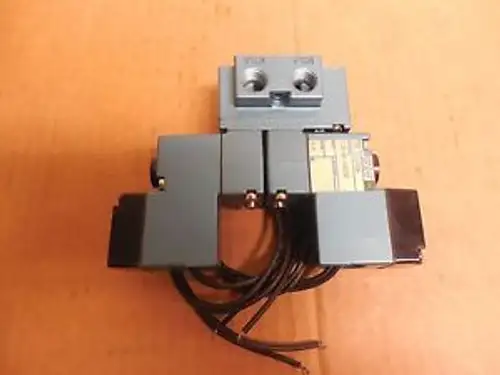 Mac Solenoid Air Valve 922A-Pm-111Aa 25-150 Psi Pmc-111Aaaa 120V Volt