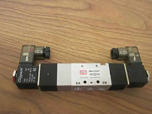 Clippard Maximatic solenoid valves MME-41PEEP 19 J10 - sold in 3