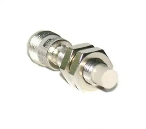 OMRON E2E-X2ME2-M1 12-24VDC 電感式接近開關