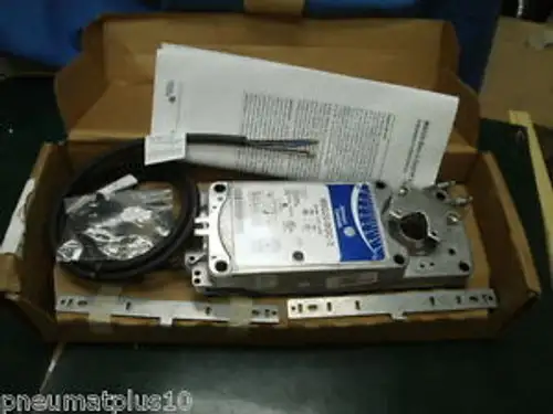 Johnson Controls M9200-BGC-3 Attuatore rotante 24Vac/dc 20Nm (177 in-lbs) Messico