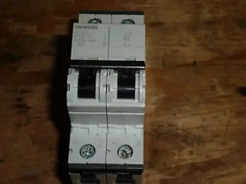 Siemens 5SY5225-7 25amp C curve ブレーカー