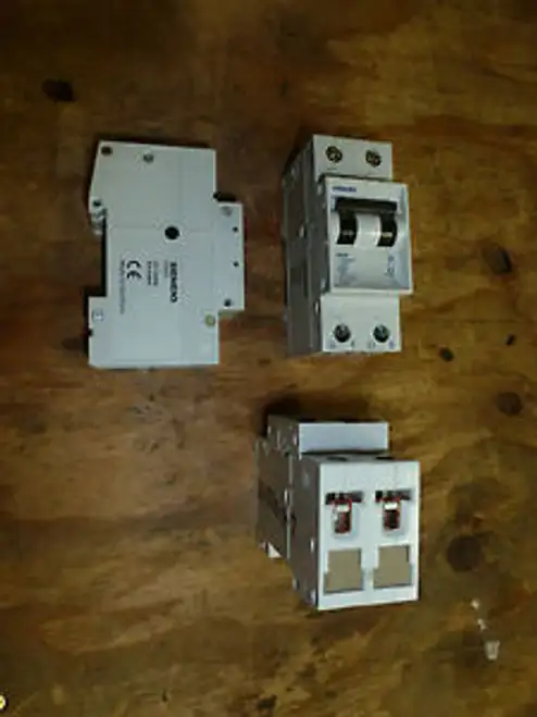 Siemens 5SX5205-7 5 Amp Breaker 5SX52