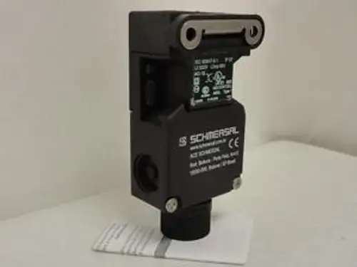 Schmersal Az 16 Zvrk-M20 1/2 Npt Safety Switch
