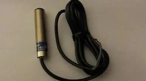 Telemecanique Photoelectric Sensor -- Xu2 M18Ma230-R--
