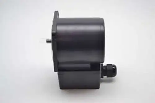 Oriental Motor 4Ik25Gn-Swt trójfazowy 1/30Hp 230V-Ac B371348 silnik indukcyjny