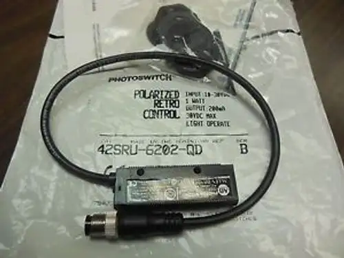Allen Bradley 42Sru-6202-Qd Photoswitch Polarized Retro Control Ser B