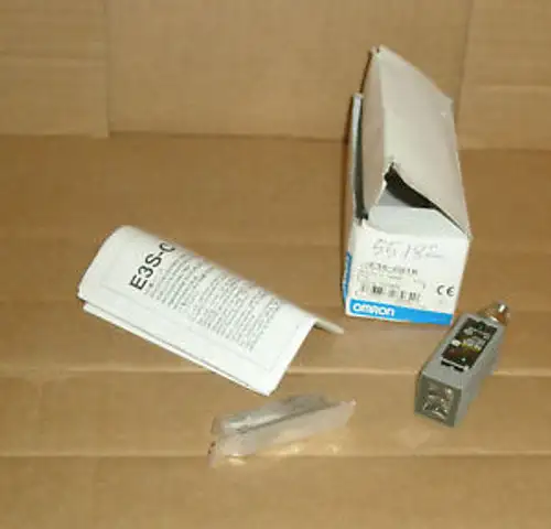 Omron E3S-Cd16 In Photo Sensor
