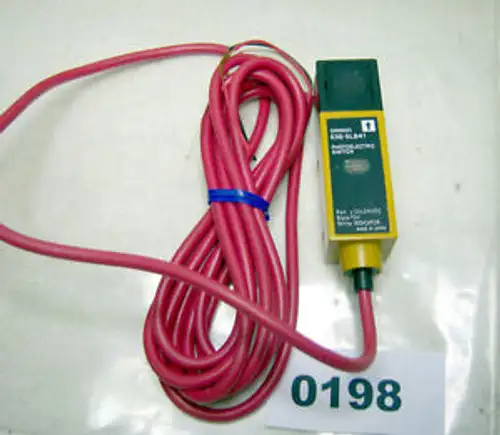 Omron E3S-5Lb41 光電感測器