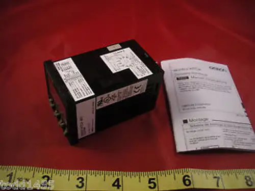 Omron H7Cx-A11 100-240V Ac Spdt Lcd 11-Pin Digital Counter Relay