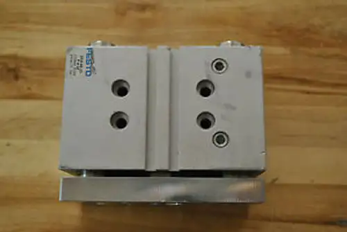 Festo Dfm-40-25-P-A-Gf Dfm40-25 170864 cylinder pneumatyczny dwustronnego działania