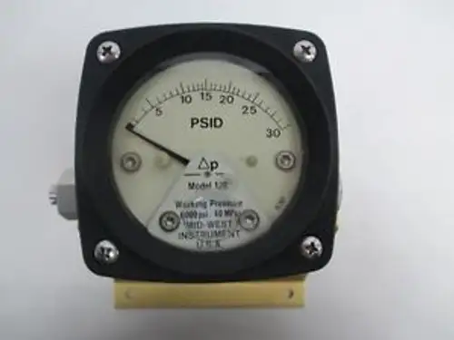 Mid-West 120Sa-10-Wlaa 0-30Psi 3-1/4In Face Pressure Gauge D326428